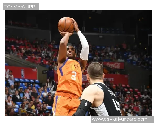 铁观音表现平平克莱全场手感冰凉仅得5分1篮板1助攻