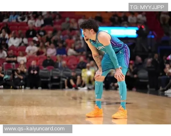 拉梅洛鲍尔表现失常21投仅5中难救球队三分球命中率低迷失误频繁